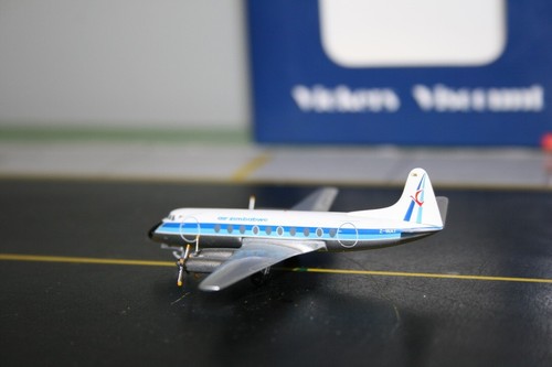 Aeroclassics 1:400 Air Zimbabwe Vickers Viscount 782 Z-WAT Die-Cast Model Plane - Picture 5 of 6