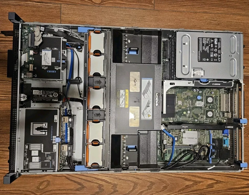 Dell PowerEdge R710 2.5" 2U 2x X5675 3.06GHz 6-Core 24GB 4 Drive Fillers NO OS - Image 2 of 4