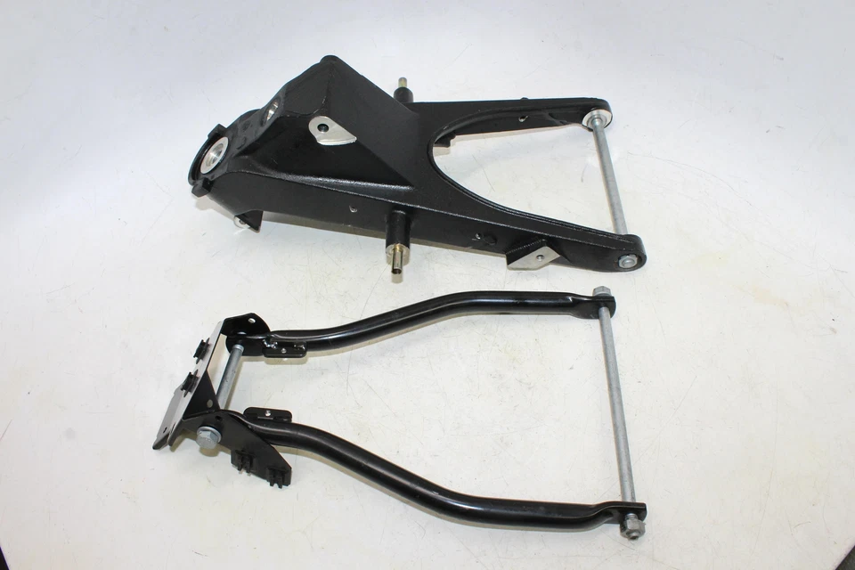 2003 Bmw R1150r Frame Chassis - Image 2 of 4