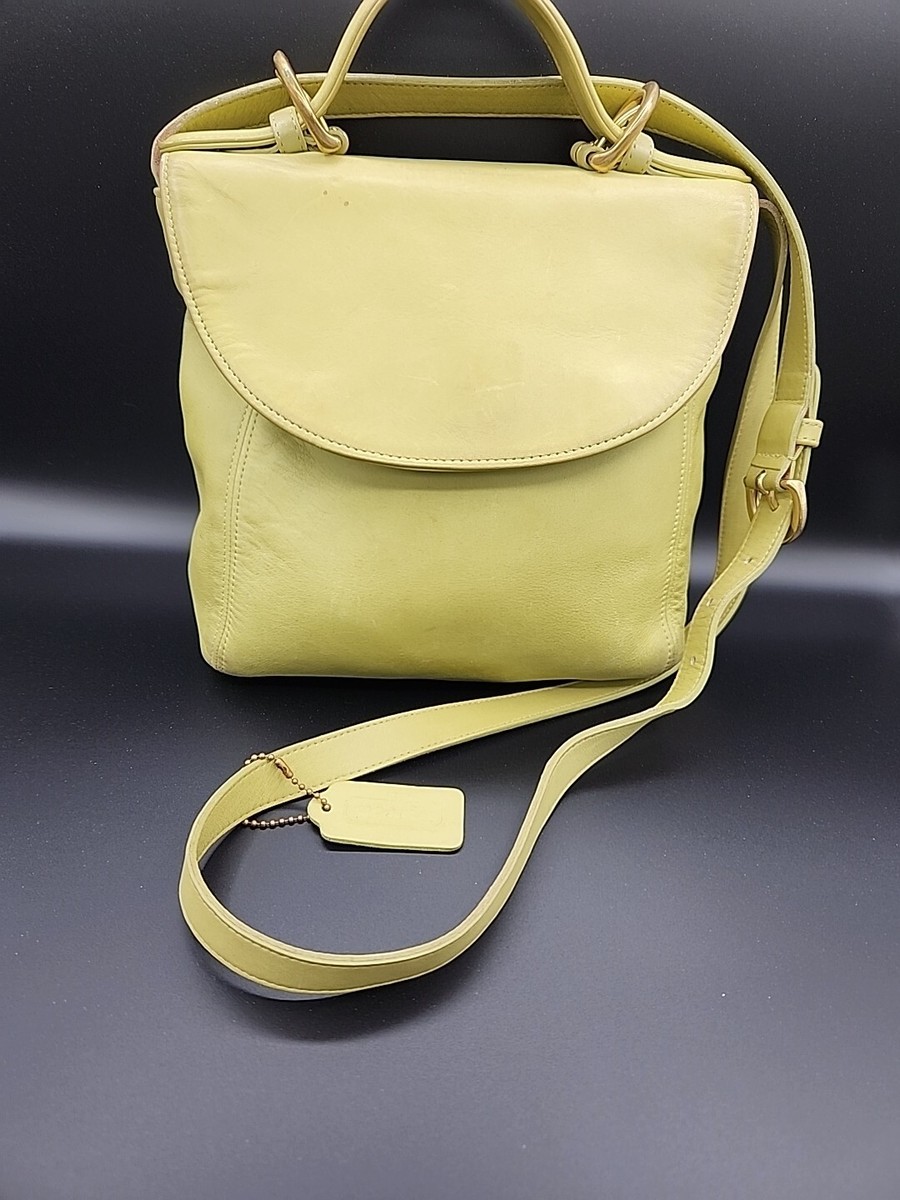 VINTAGE COACH USA RARE LIME GREEN LEATHER TOP HANDLE FLAP VINTAGE COACH USA RARE LIME GREEN LEATHER TOP HANDLE FLAP