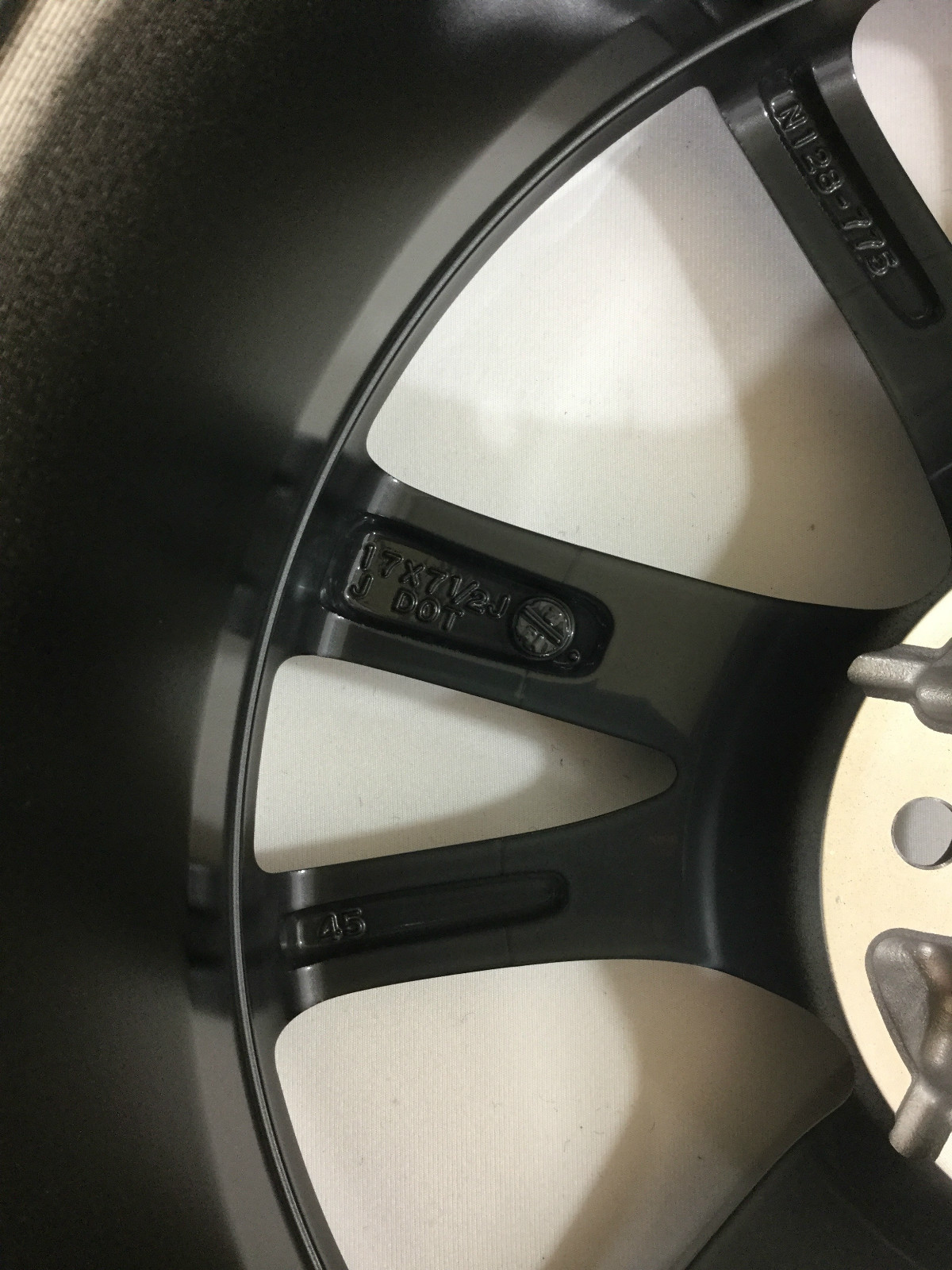 Infiniti Q50 Machined 17 Inch OEM Wheel 2014 to 2017 for sale 