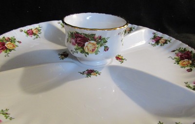 ROYAL ALBERT OLD COUNTRY ROSES CHIP & DIP SET | eBay