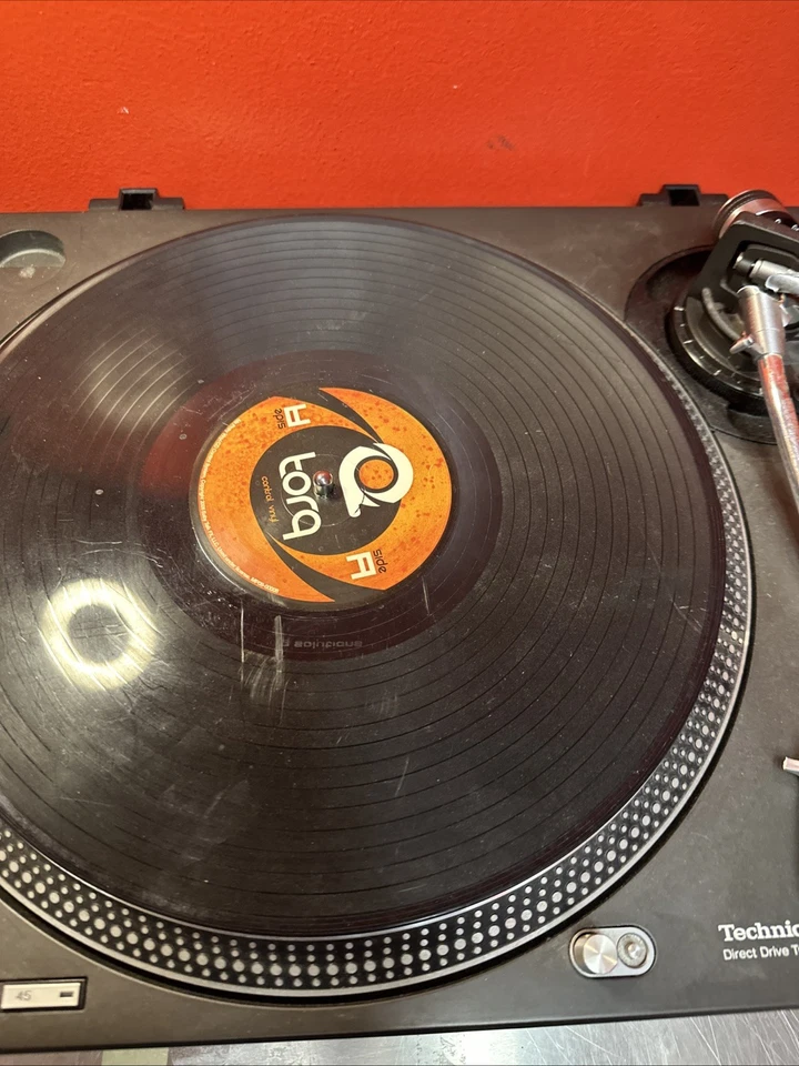 Technics SL1210MK2 Direct Drive DJ Turntable! Broke Tone Arm! Free Shipping! - Image 3 of 4