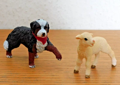 LOT SCHLEICH CHIOT CHIEN MOUTON BREBIS regardez mes autres FIGURINES DIVERSES - Photo 1/4