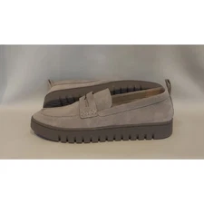 Vionic Uptown Womens Light Gray 100% Genuine Suede Loafers Flats Size 8 NWOT