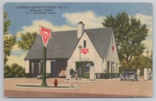 Postcard Vintage Conoco Service Station No. 1 in Dalhart, TX.