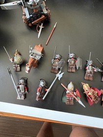 LEGO LOTR Helm's Deep +2 uruk hai battle sets