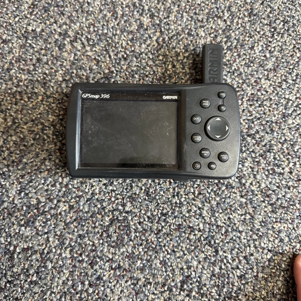 Garmin GPSmap 396 with XM Antenna Used in Good condition - Image 4 of 4