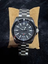 Gucci Dive Analog Watch Quartz Black Bezel