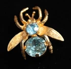 VINTAGE SIGNED EISENBERG ICE BLUE JEWELED BUG INSECT GOLDEN PIN BROOCH