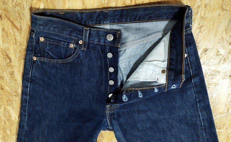 希少　米国製 新品 LEVI'S MADE IN THE USA 501 W29 90s Levi's501. Made in USA. W29 L27. 1996 made. Button Fly