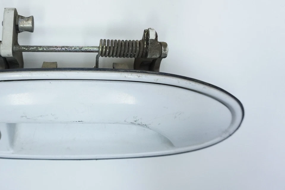 Manija de puerta exterior de pasajero Honda Prelude 1992-1996 OEM (blanco) Foto 3 de 4