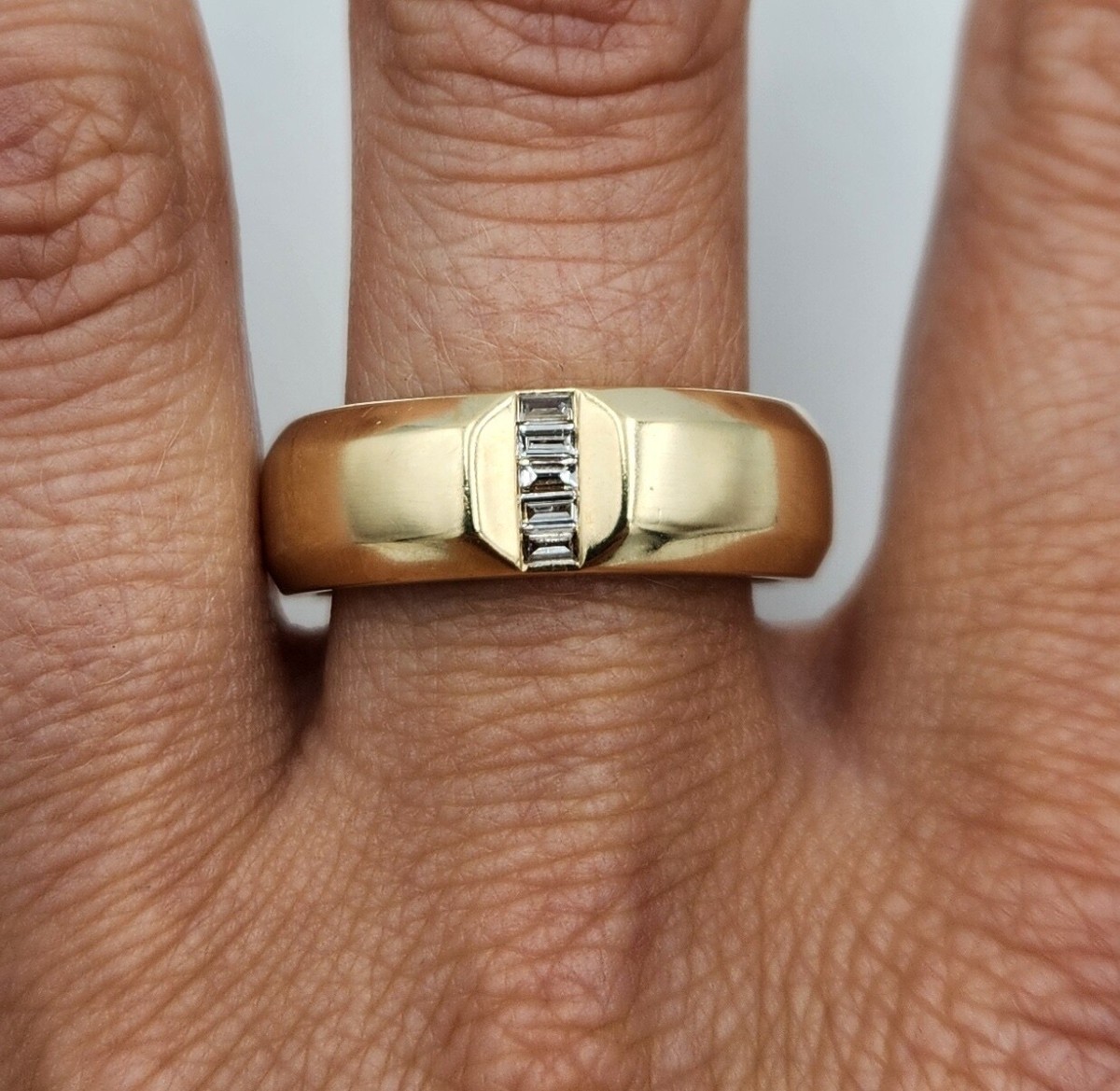 14k Yellow Gold Diamond Vera Wang Love Band, Size 10