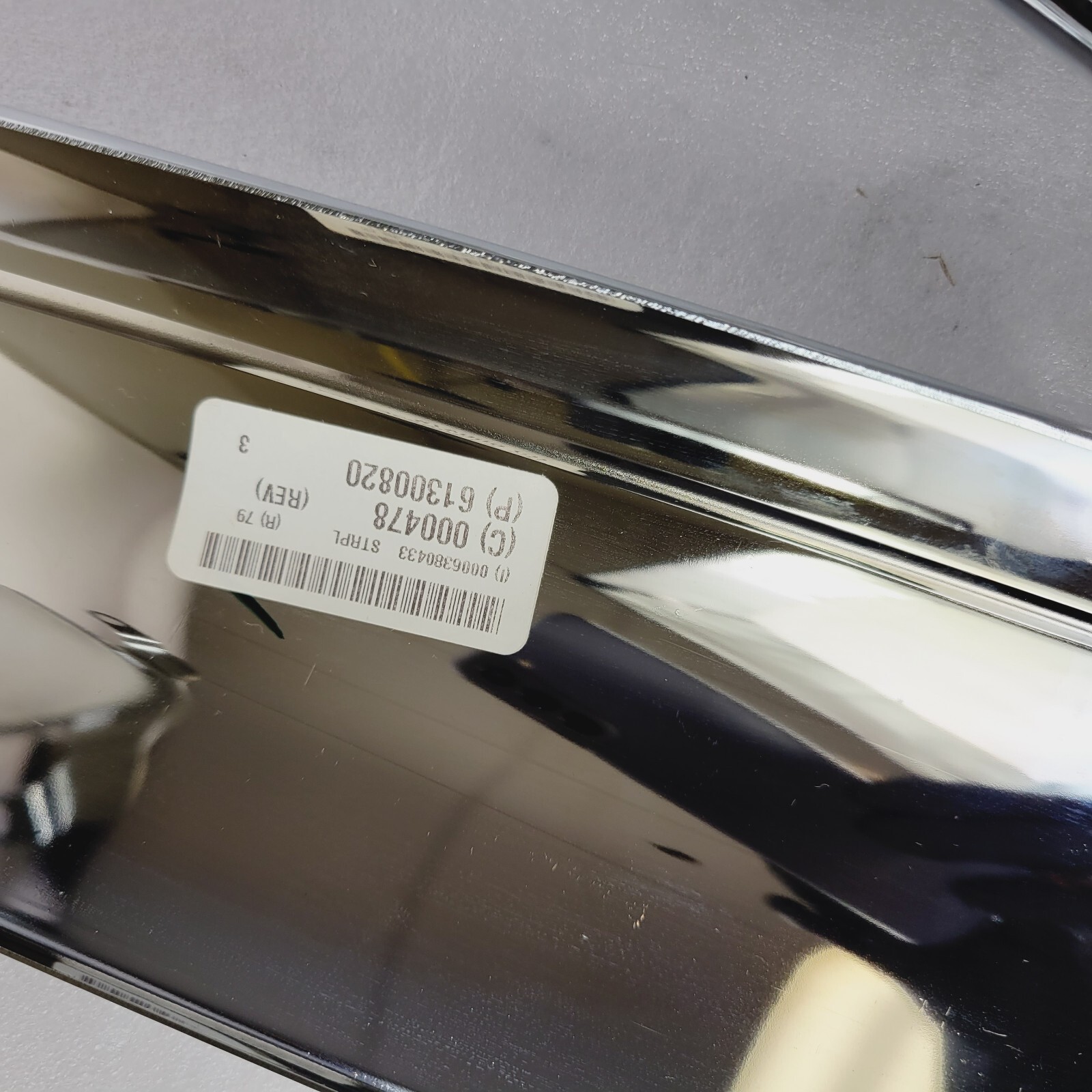 NOS Genuine Harley 2018 and up Softail Fat Boy Chrome Nacelle Kit 