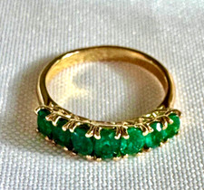 Estate Seven Stone Colombian Natural Emerald 18 Karat Gold Ring