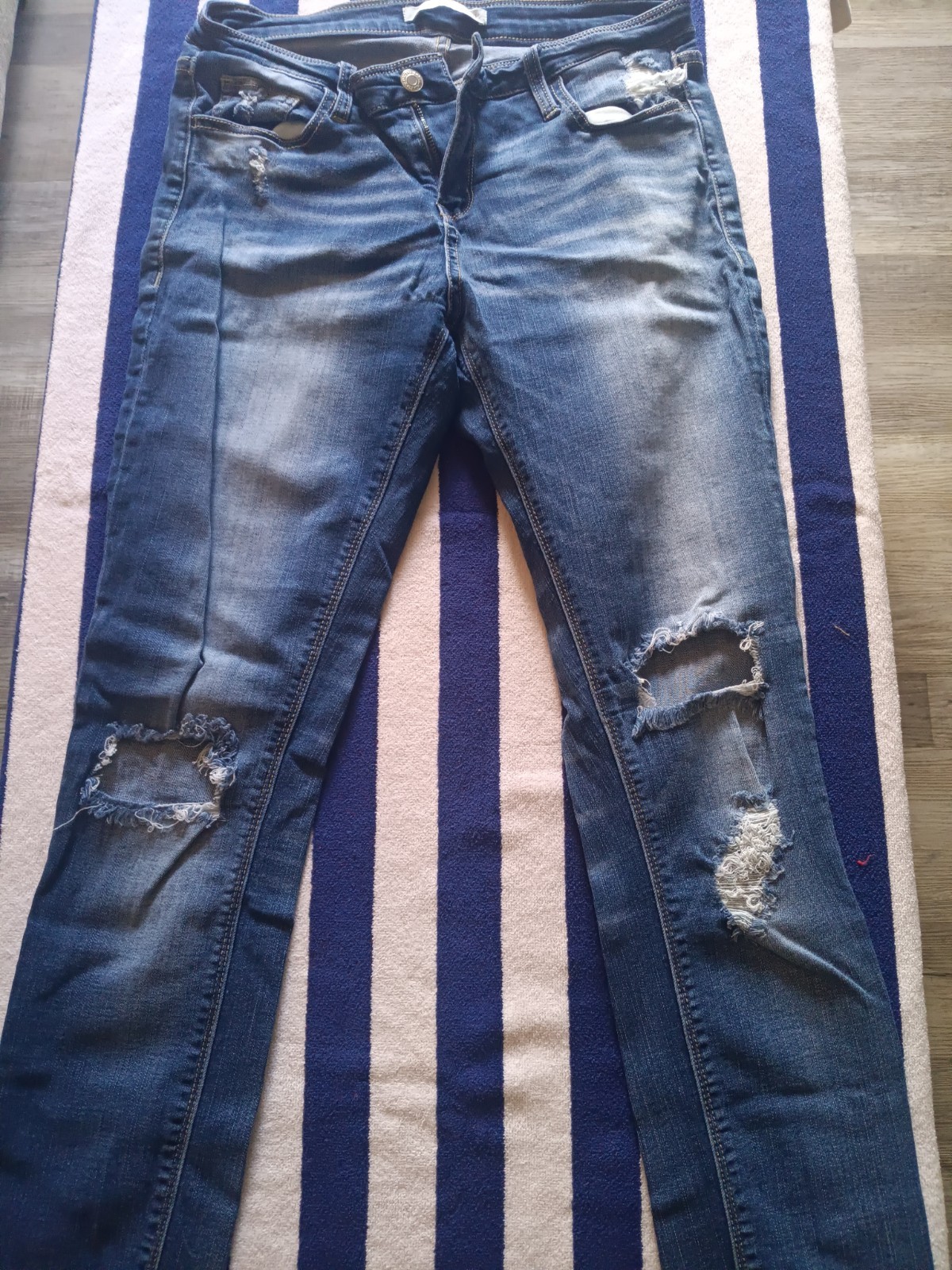 Daytrip Women's Lynx Skinny Jeans Blue, Size 28R