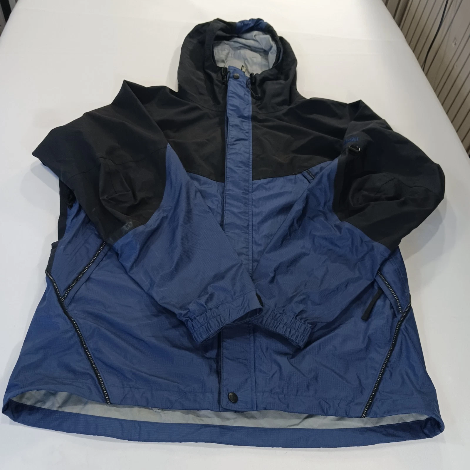 REI Elements RN#37249 Unisex Blue/Black Under Arms Zipper Hooded Jacket Size L