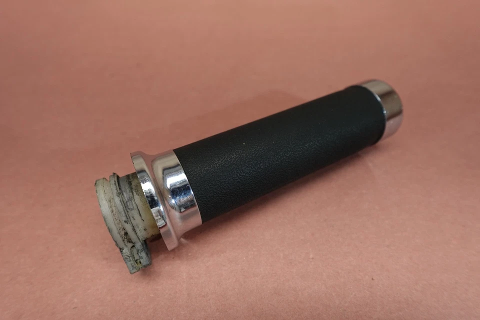 Tubo de agarre del acelerador derecho Honda Shadow Sabre VT1100 VT1100C2 2000-2007 Foto 2 de 4