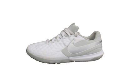 NIKE JR  TIEMPO LEGEND ACADEMY 8 Sportschuhe Hallenschuhe White Gr.35,5 UK 3