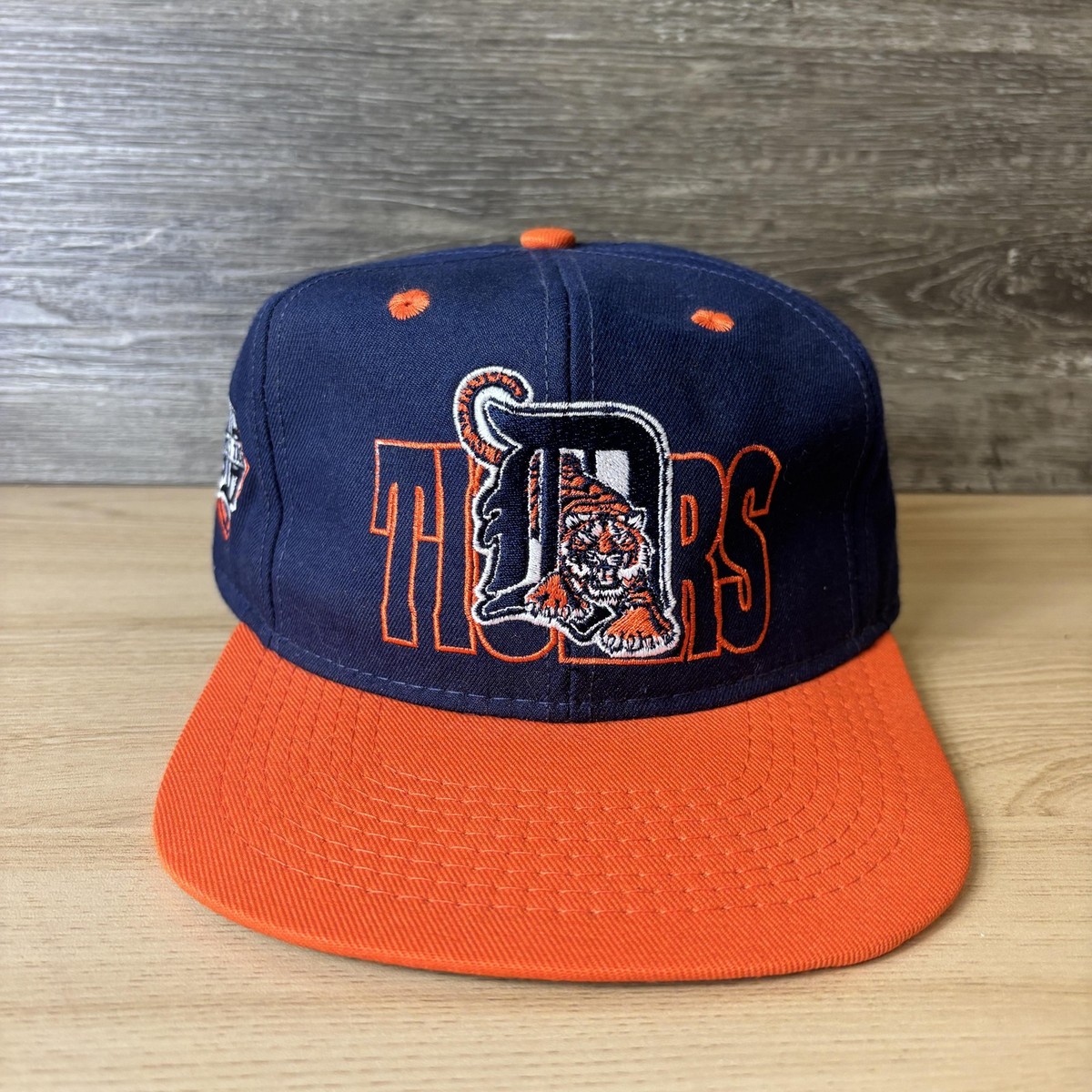 Vintage Detroit Tigers Hat Cap Snap Back Navy Orange MLB