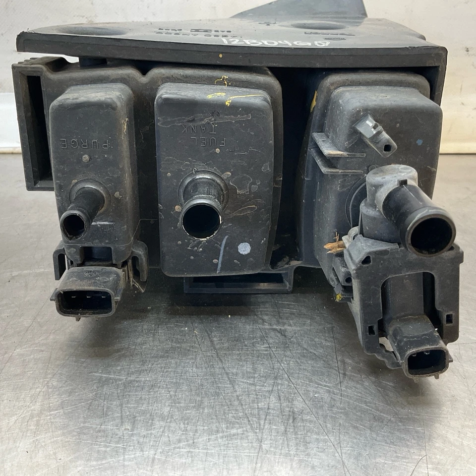 08-15 G37 Q60 07-19 350Z 370Z Fuel Vapor Charcoal EVAP Canister Oem 12Bd4G0 - Image 2 of 4