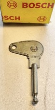 Bosch 3341981001 Schlüssel Zündschlüssel Nagelschlüssel passt für Traktor Oldtim