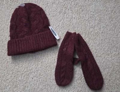 NWOT WOMENS OLD NAVY HAT AND MITTENS ONE SIZE BURGUNDY