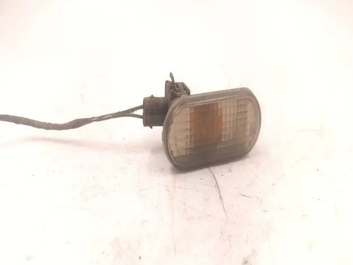 VW POLO 6N2 Kotflügelblinker vorne links 1H0949111 1.40 Diesel 55kw 27163487