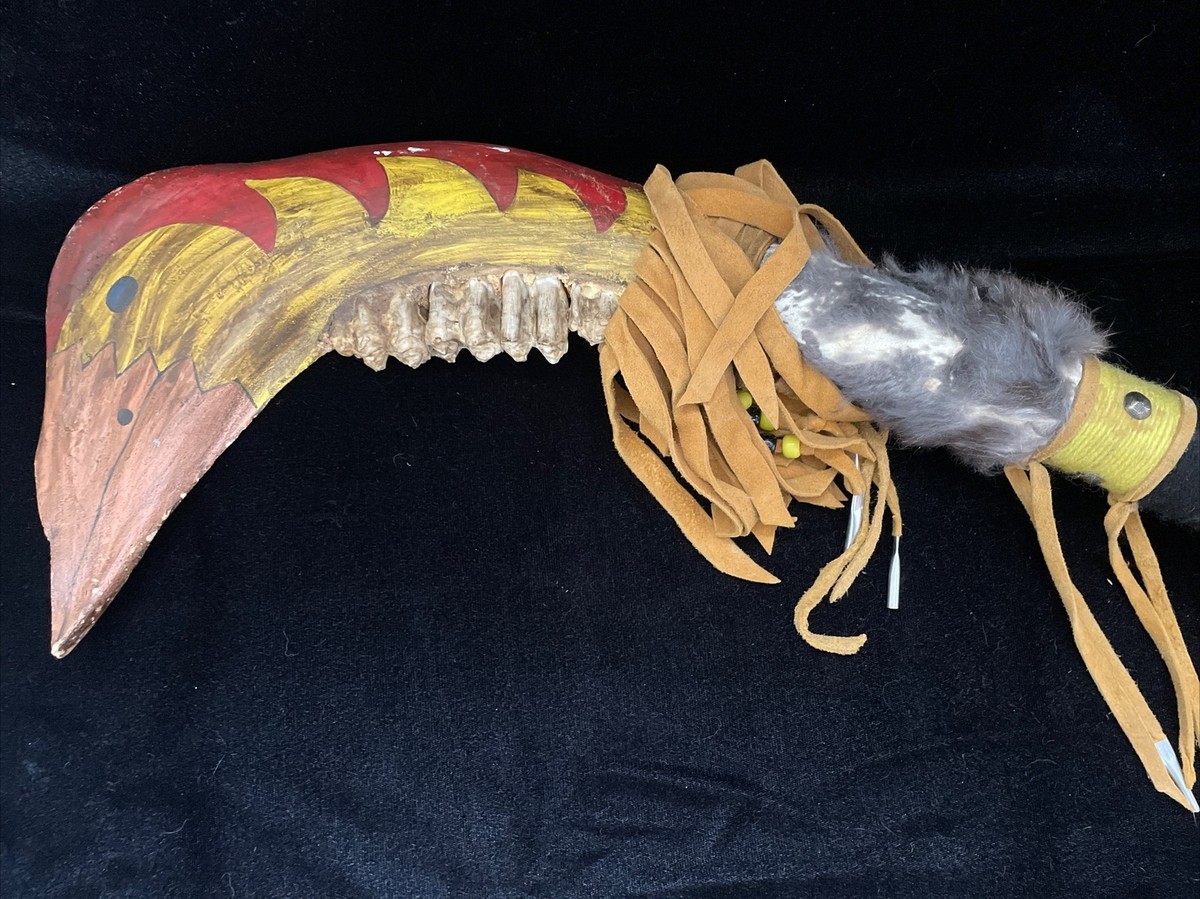 Handmade Indian Buffalo Skull Jawbone Teeth Fur Battle Ax Handmade Indian Buffalo Skull Jawbone Teeth Fur Battle Ax