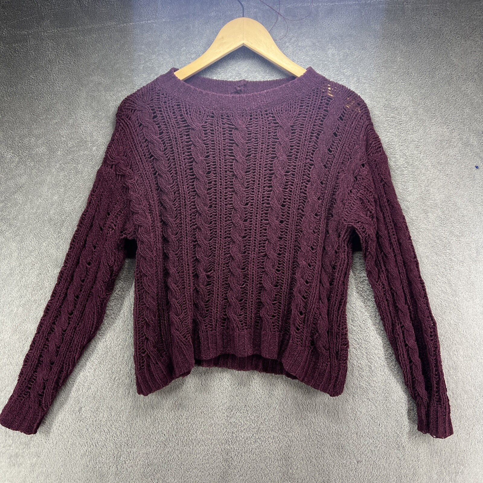 EUC American Eagle Maroon Knit Sweater Women’s Size XS