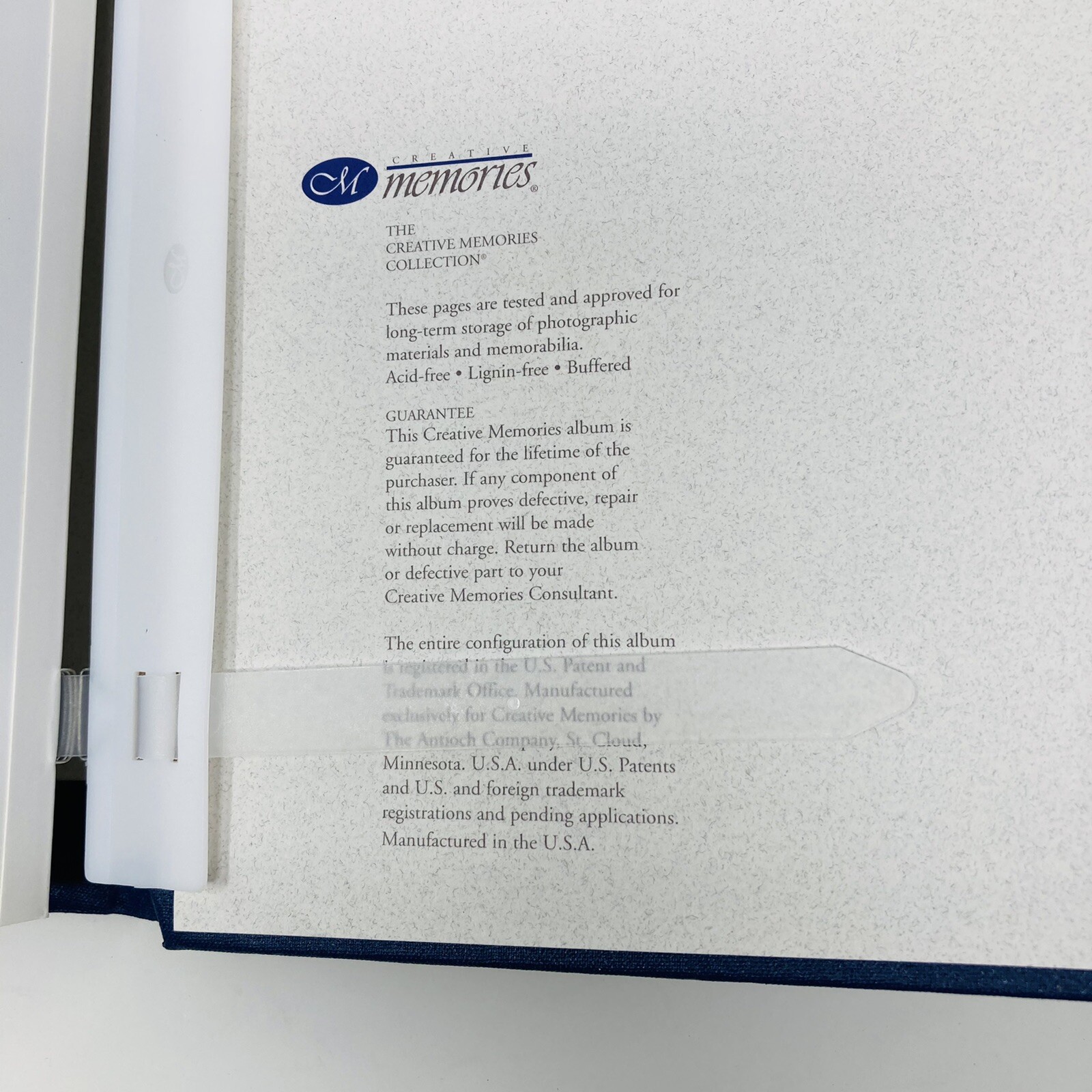 Creative Memories 7 x 7 Navy Blue Summer Fun BBQ Strap-Hinge Album - 12 Pages