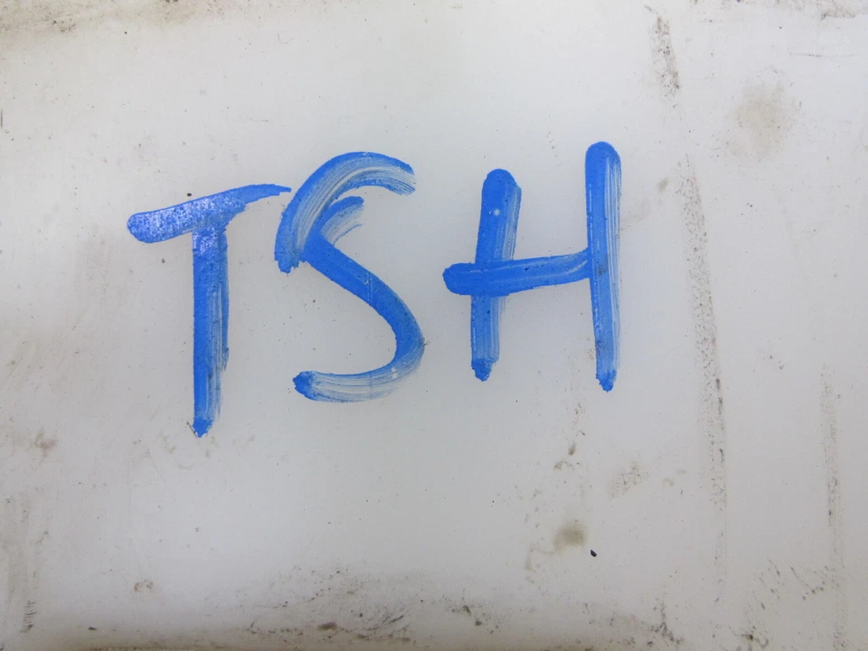 🥇83-85 TOYOTA CELICA SUPRA MA67 TANQUE DE DEPÓSITO DE DESBORDAMIENTO EXPANSIÓN MOTOR OEM Foto 2 de 4