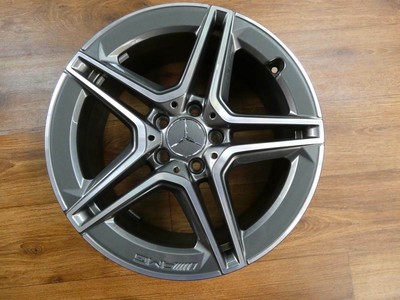 1x Mercedes AMG Alufelge W177 W247 A-B-Klasse 7,5Jx18 ET49 A1774011500 TOP
