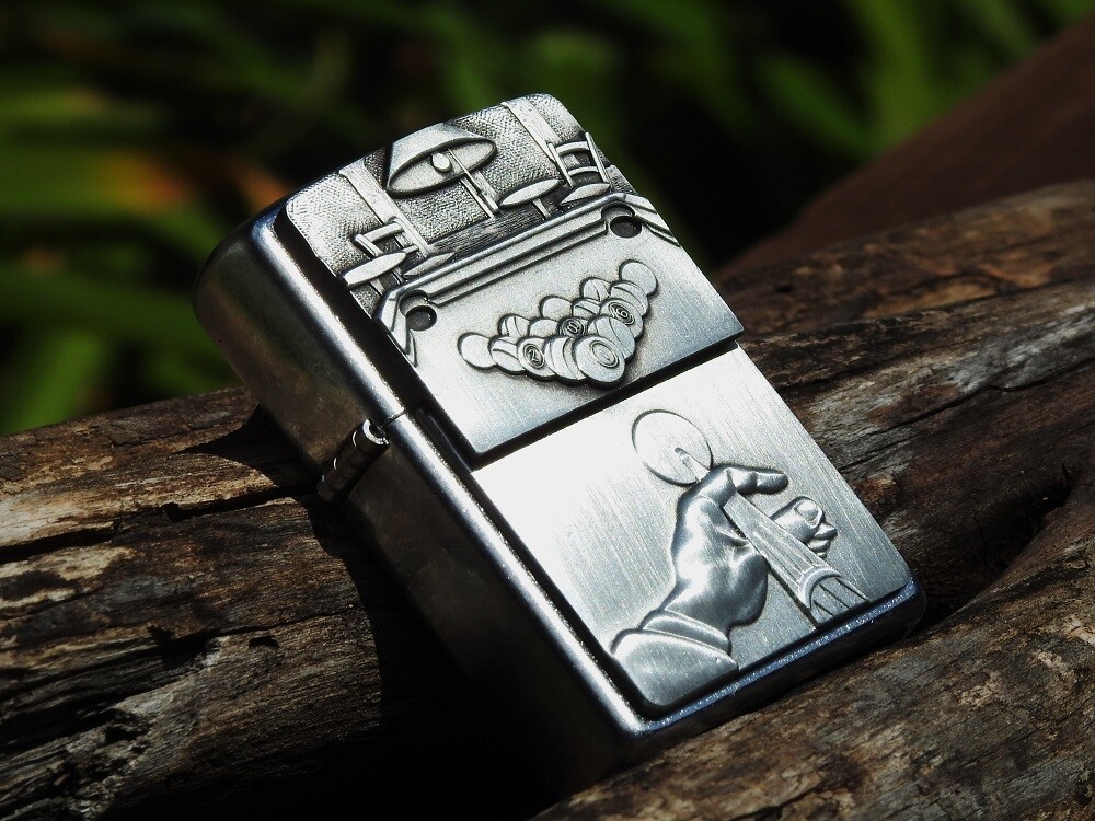 Barrett Smythe Pool Player Surprise Zippo Lighter - Billiards - 8