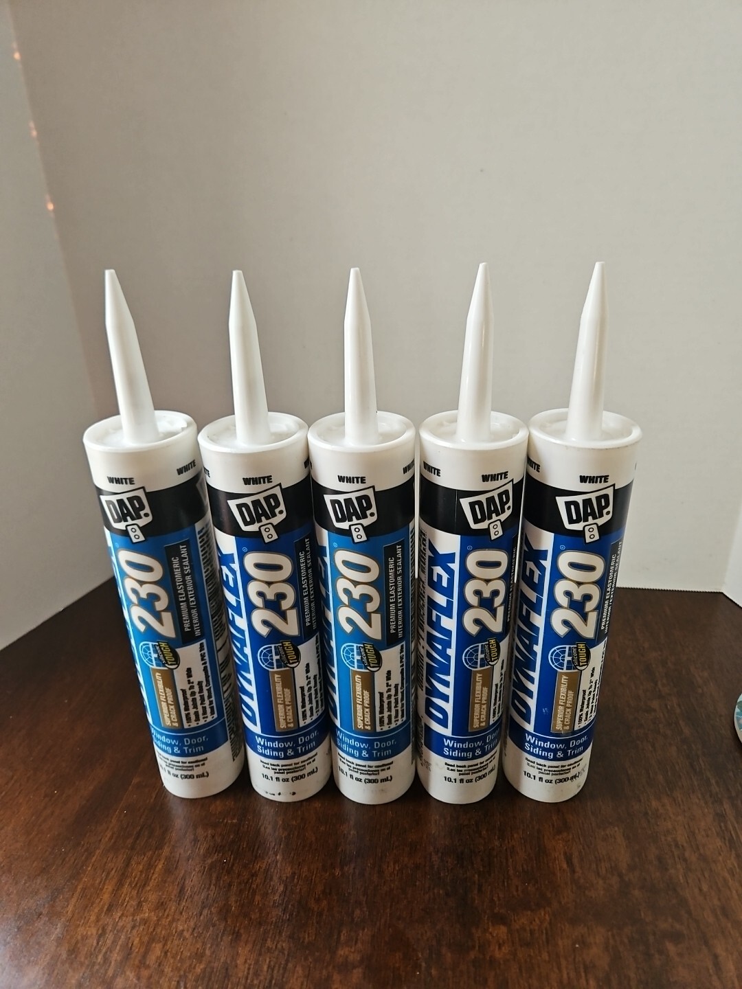 DAP DYNAFLEX 230 WHITE Silicone Door Trim Window Sealant 10.1 oz. Lot Of 5