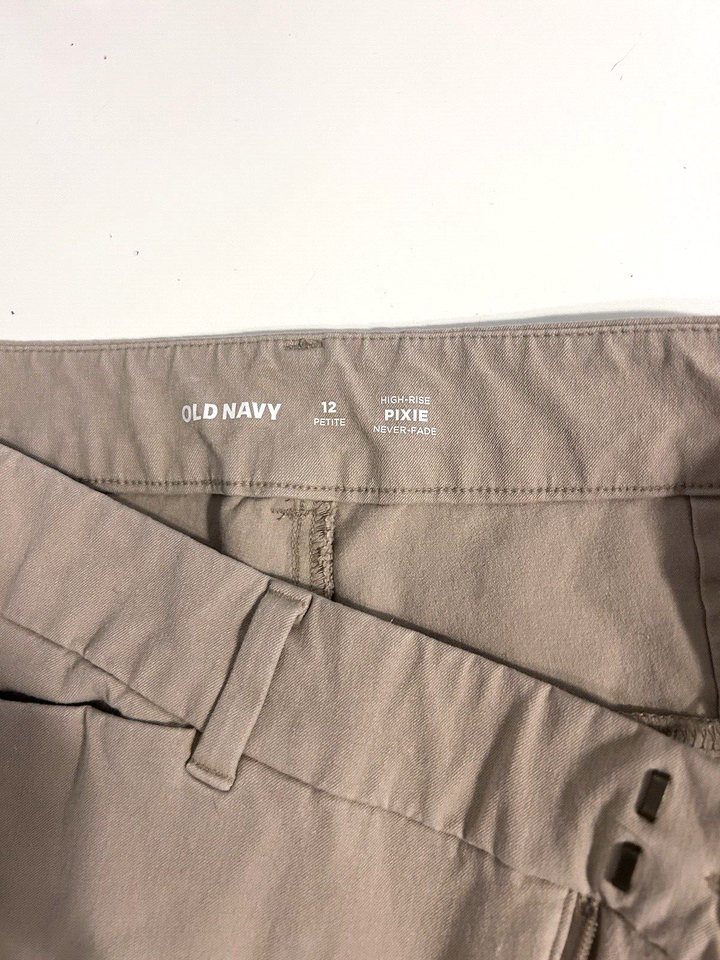 Old Navy High Rise Pixie Pants Size 12 Petite Never fade eBay