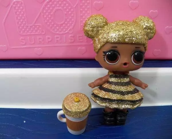 Queen bee sales lol doll ebay