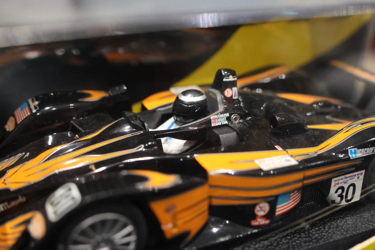 Slot Car Scalextric MG LOLA #33 – Le Mans 2001, échelle 1/32, C2367