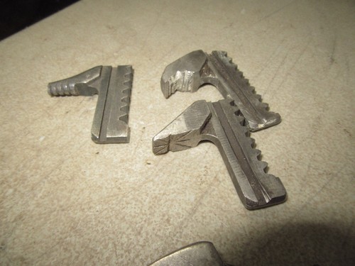 Vintage EIFFEL-FLASH PLIERENCH Pat. 5/2/1916 Chicago USA pliers wrench - Picture 4 of 14