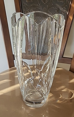 Block  Nassau  Heavy Flared Fan Cut Lead Crystal Vase, 10 3/4  5.5lbs