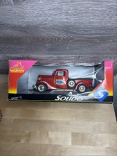 Solido 8303 Red Ford 1936 Custom Pick-up Truck 1/18 France Diecast