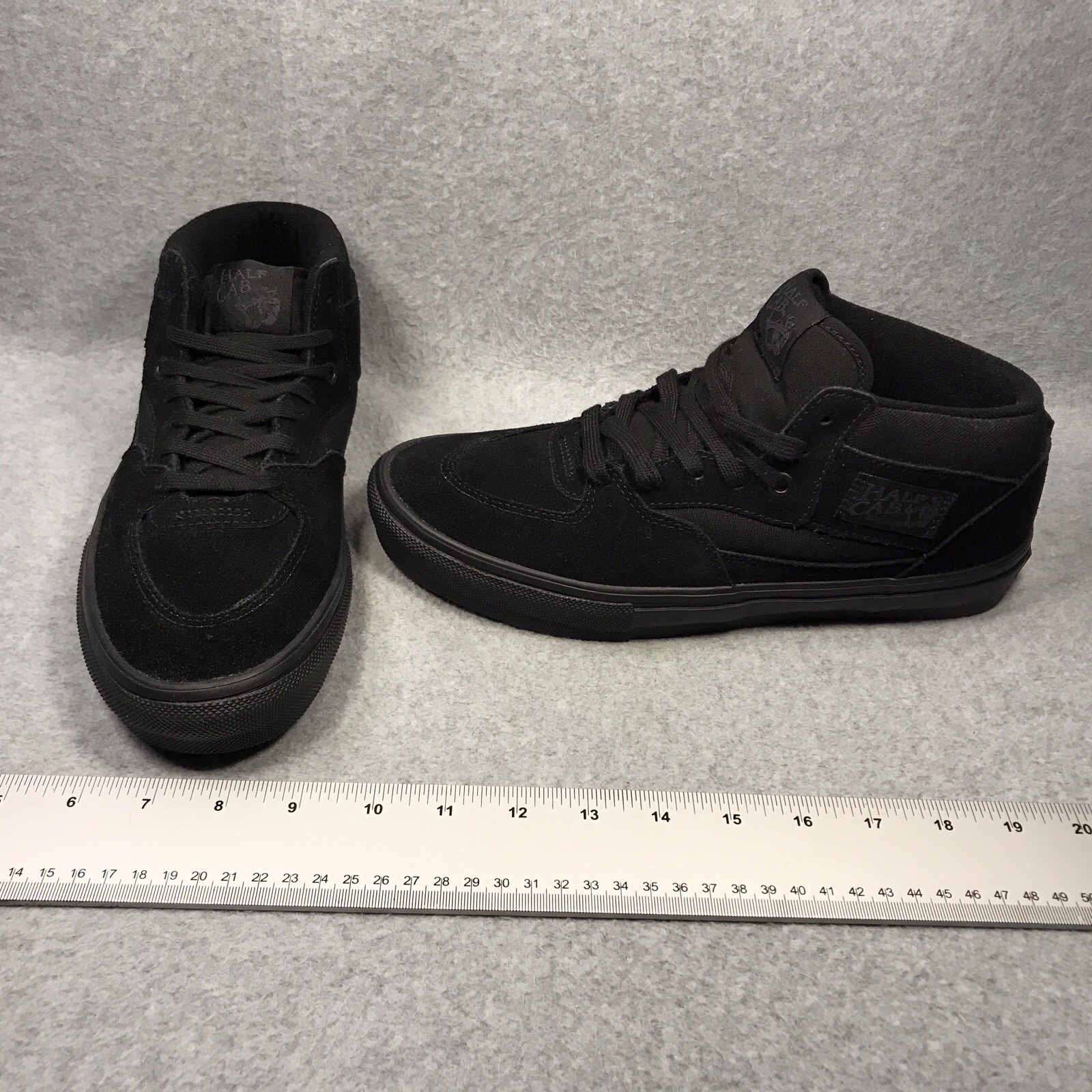 VANS Skateboarding Half Cab Shoes Mens Size 9 Black Suede Pop Cush Retro Durable