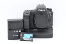  USED  Canon EOS 6D Mark II DSLR Camera w/ Canon BG-E21 Grip