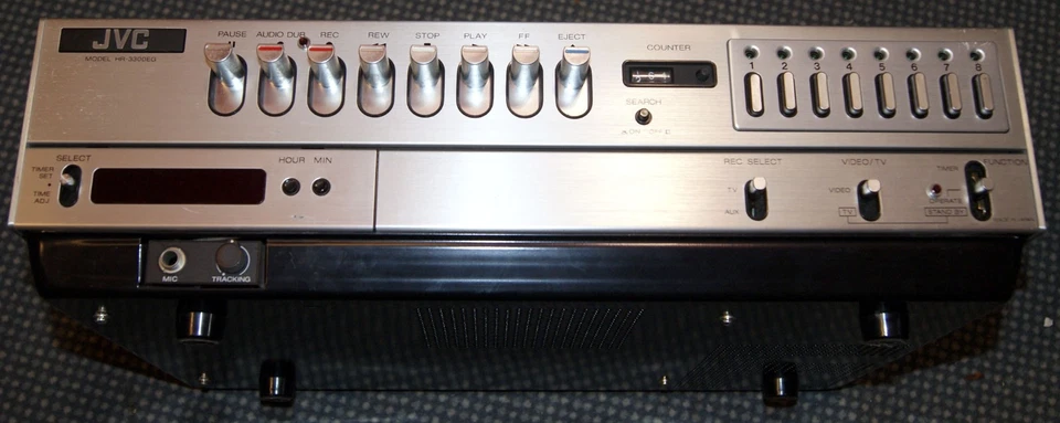 VINTAGE JVC HR-3300 EG DIES IST DER LEGENDÄRE VHS-RECORDER VON CA. 1979 - Bild 4 von 4