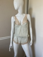 VICTORIA'S SECRET NEW VTG Pale Green Silk Camisole/Panty Set w/ Beige Lace M/L