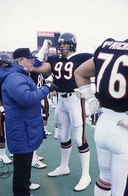 Chicago Bears defensive coordinator Buddy Ryan during game vs Detr- Old Photo 2