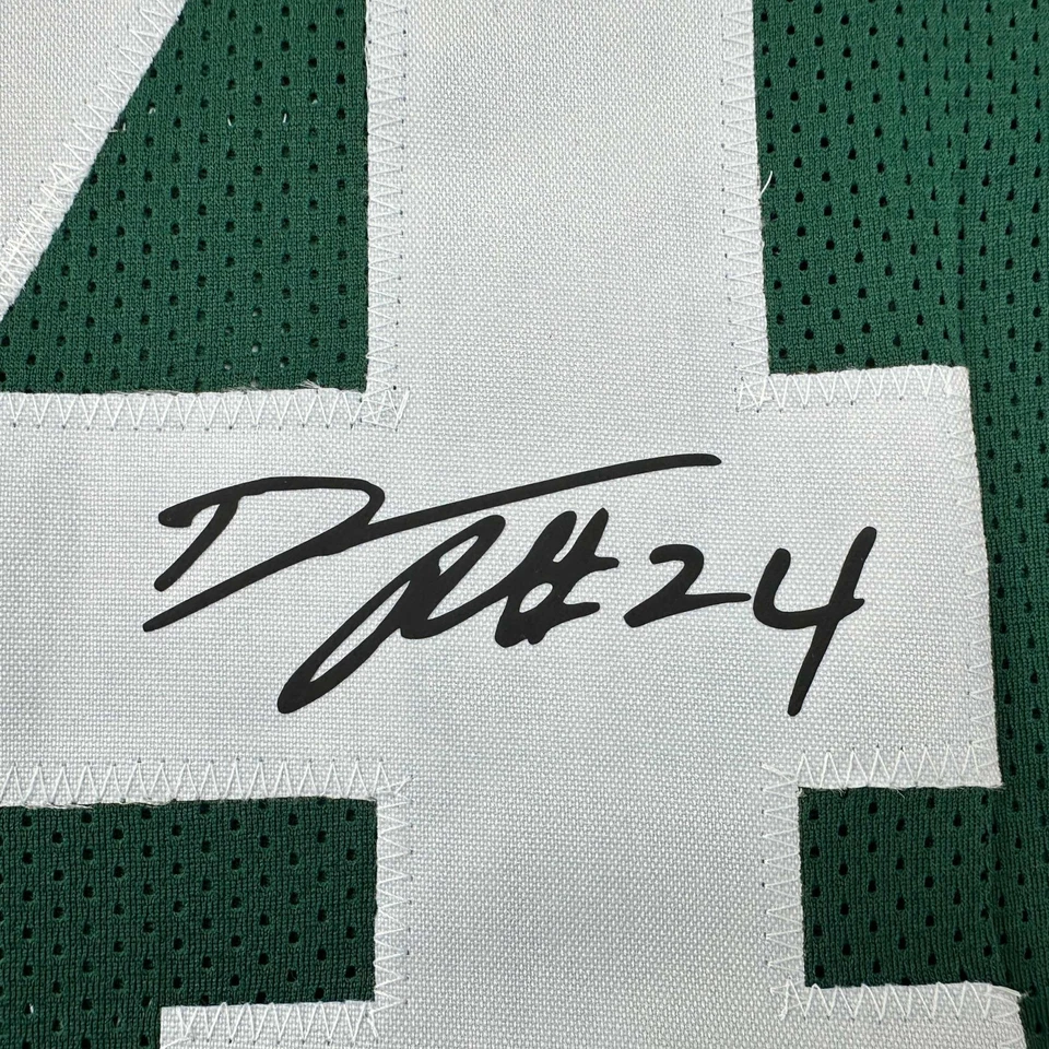 Facsimile Autographed Darrelle Revis New York Green Reprint Jersey Size Men's XL - Image 2 of 4