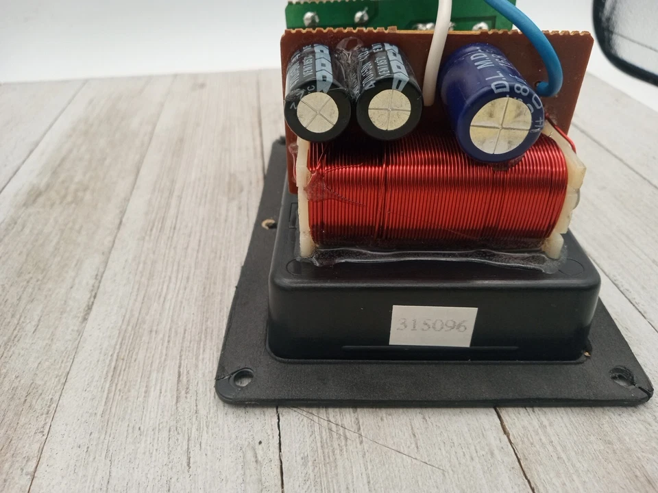 BIC Venturi V10 altoparlante subwoofer passivo crossover 315096  - Immagine 4 di 4