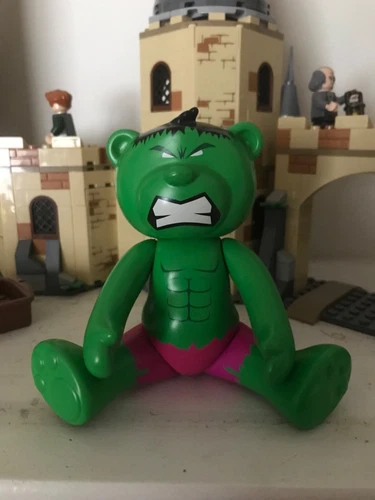 Marvel comics hulk vinyl Bear