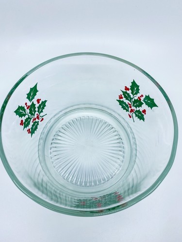Vintage Indiana Glass Holly Berry Christmas Ice Bucket - Picture 3 of 10